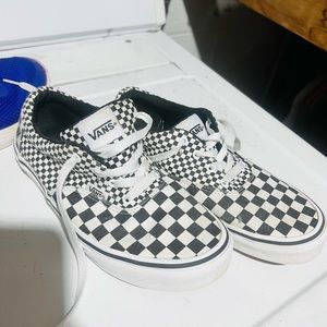 Vans checkered